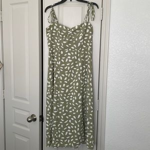 Lulus sage green print dress size L